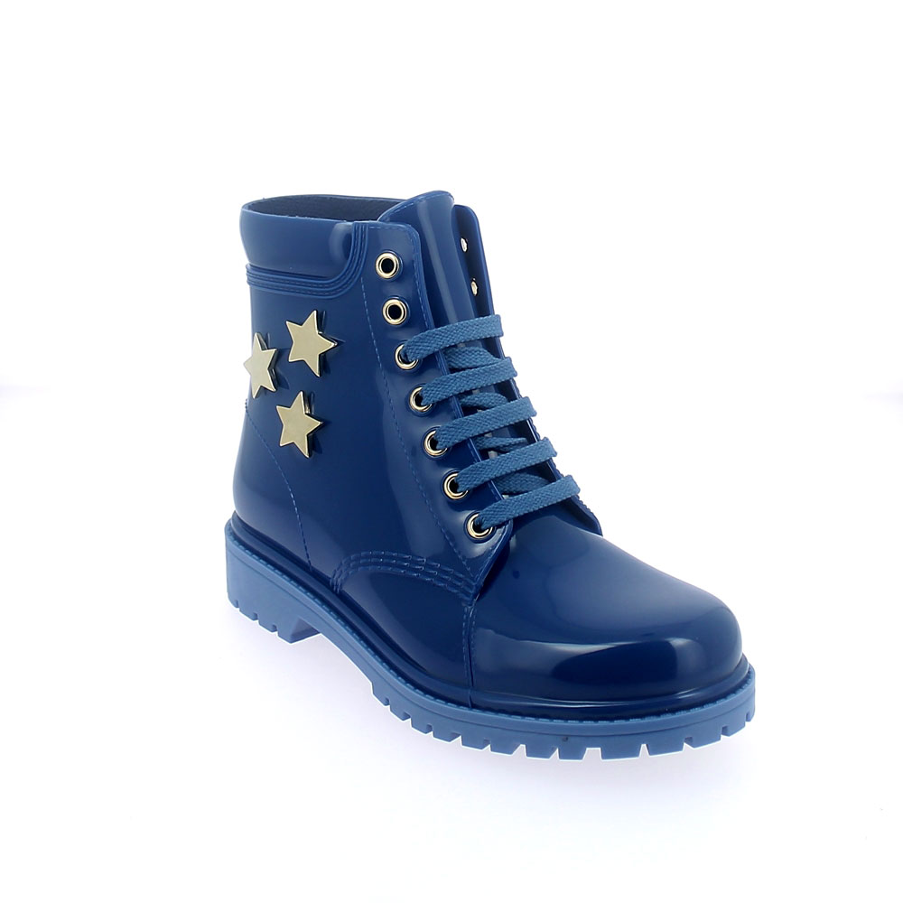 SHORT LACED UP WALKING BOOT IN "BLU CHIARO" PVC WITH GOLD STARS