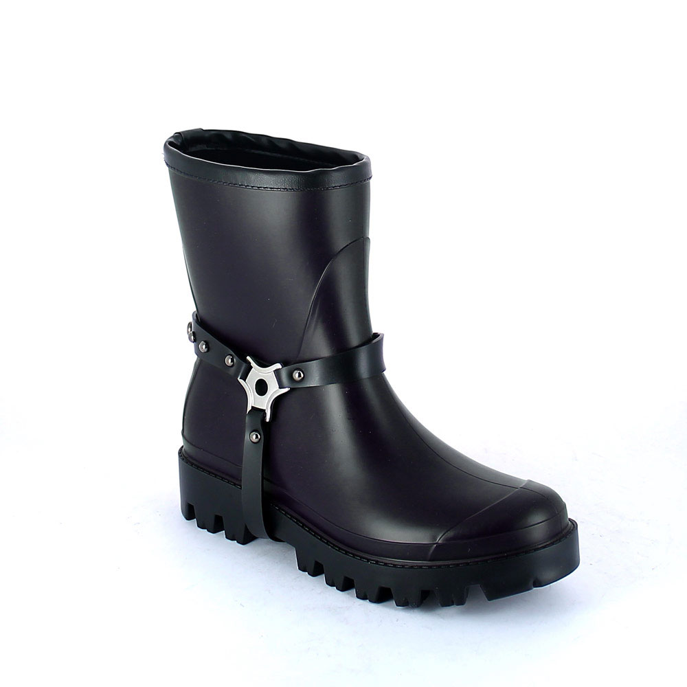 Wellington low boot in Dark Royal pvc with studded stirrup