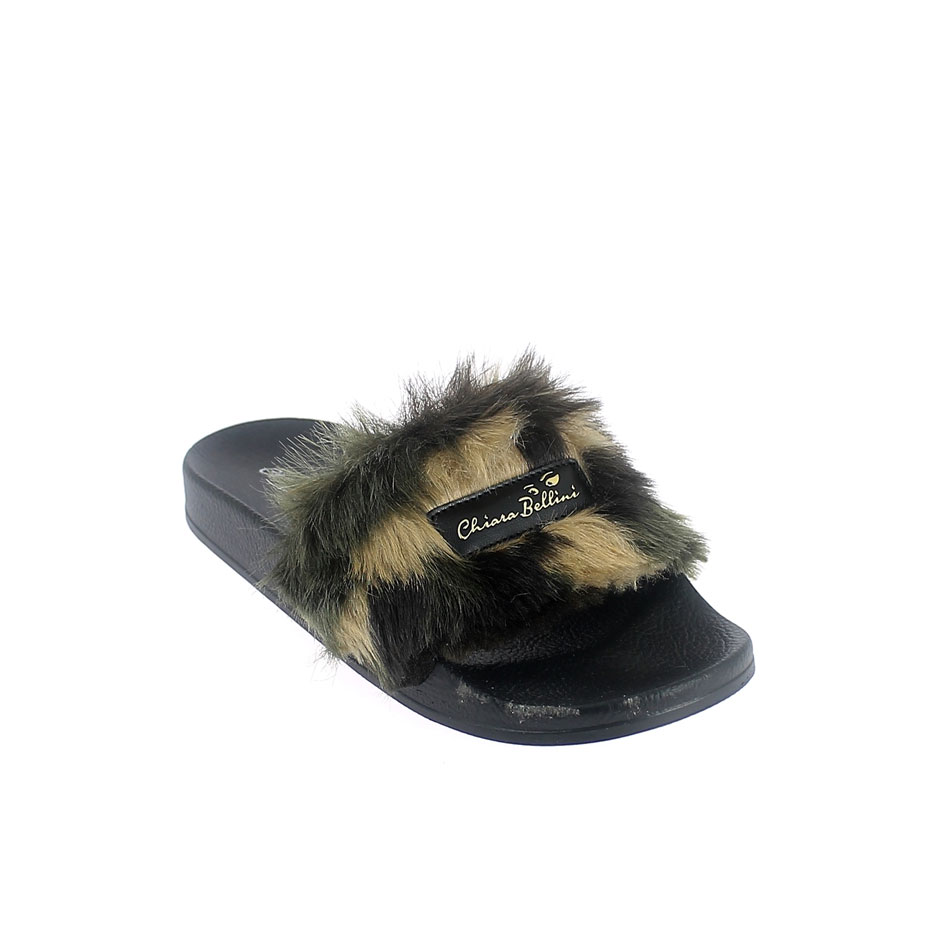 Mule with mimetic faux fur band upper and 3D logo