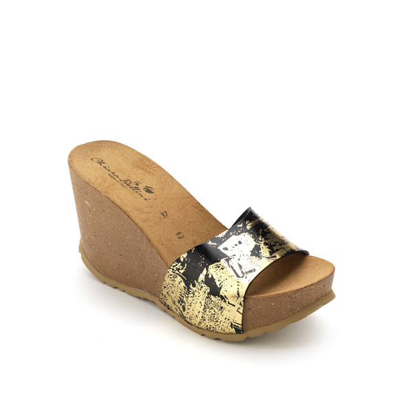 High wedge heel in cork with laminated PVC strip