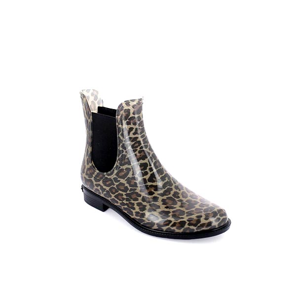 Chelsea boot with leopard fantasy inner sock 