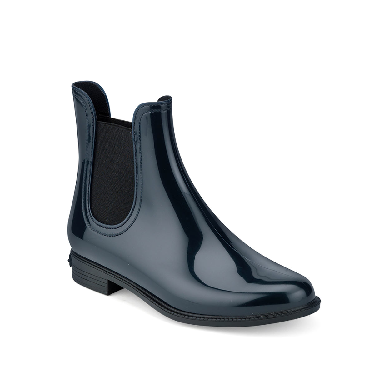 Classic chelsea rain boot in bright pvc